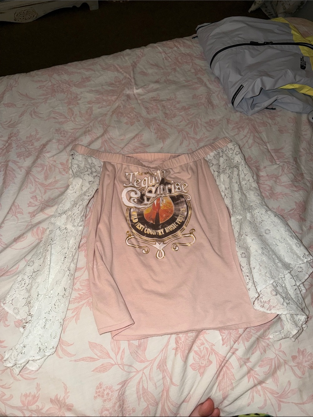 Shyanne Soft Blush Off-Shoulder Graphic Top